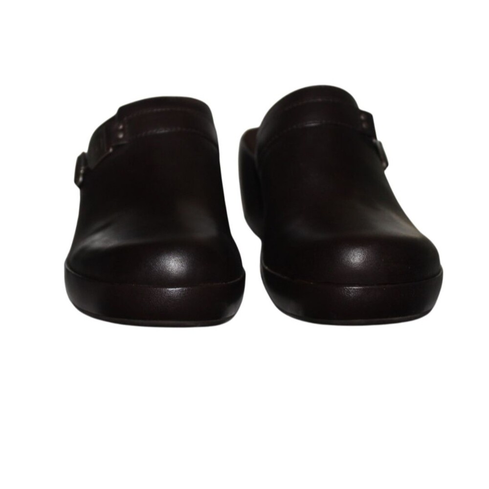 Tommy Hilfiger  Larsen Dk Brown Clogs Mules Slip On Women's Shoe. Size 8M